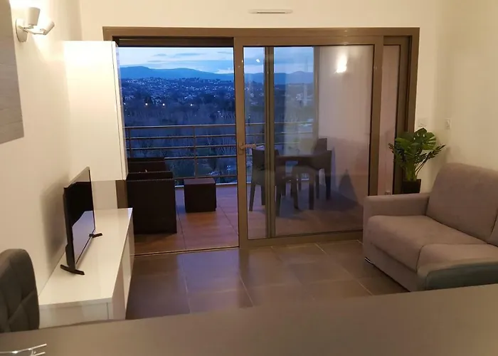 Appartamento Zenazur *