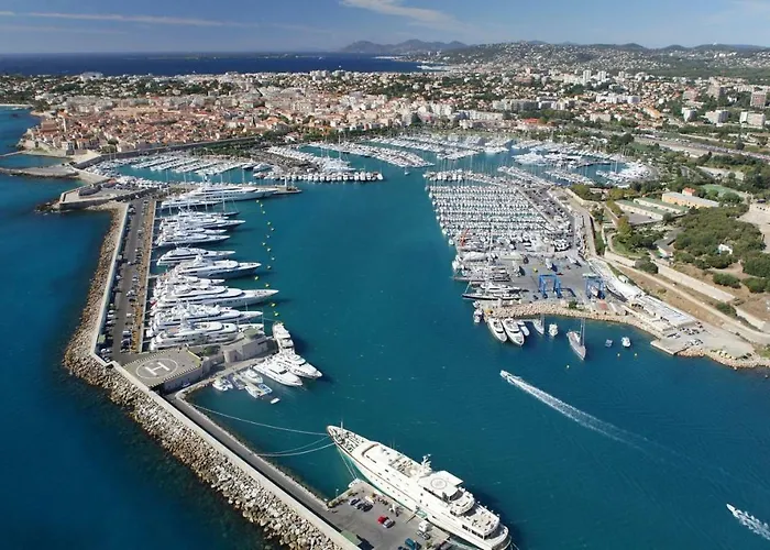 Zenazur Αντίμπ