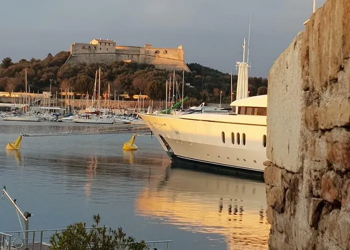 Διαμέρισμα Zenazur *